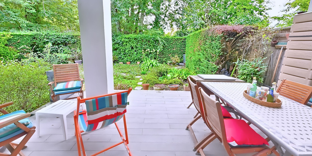appartement à VILLENAVE D ORNON (33140)
